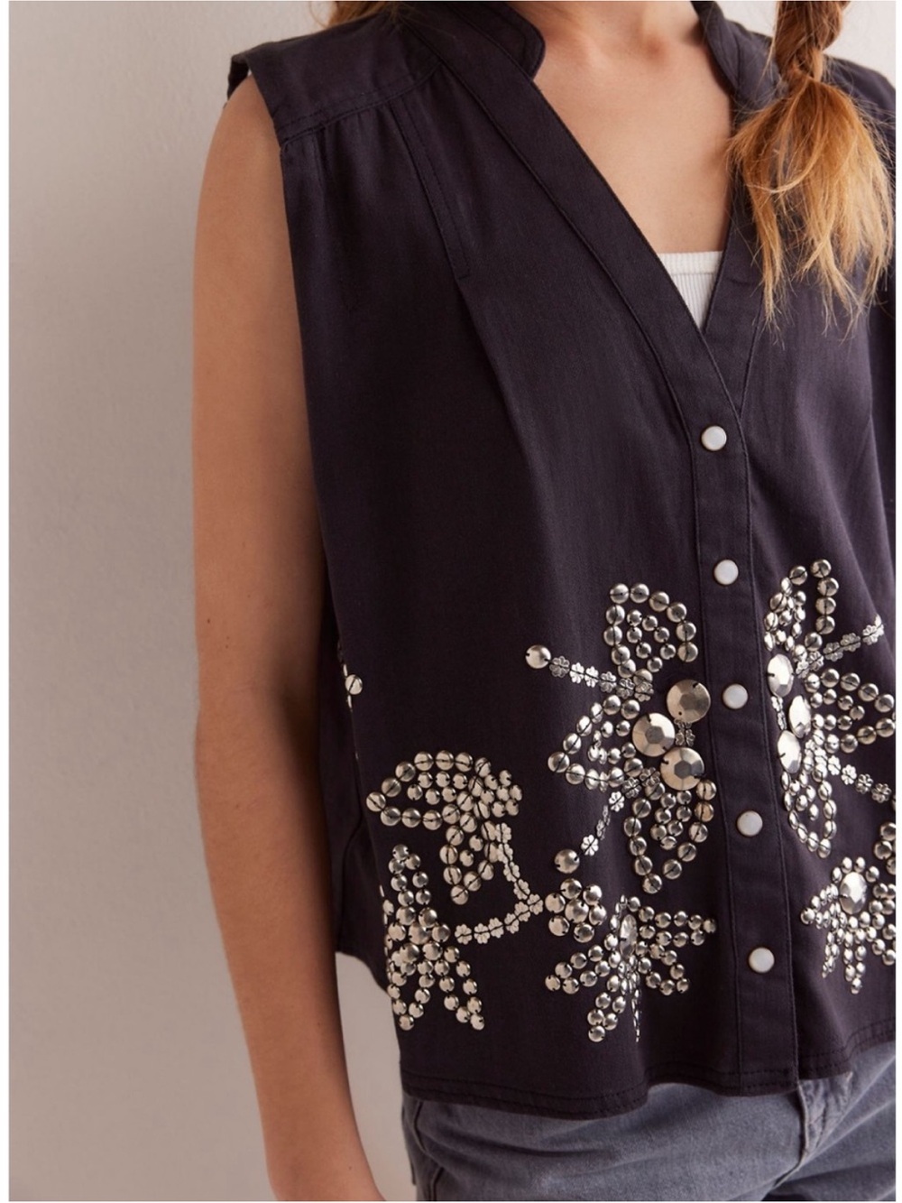 Free People We The Free “We Stick Around” Black Studded Sleeveless Button Top - Picture 2 of 7